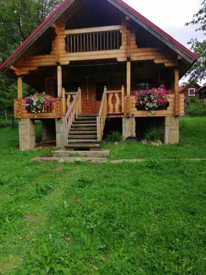 Микулин Хутірець Mykulytschyn Exterior foto